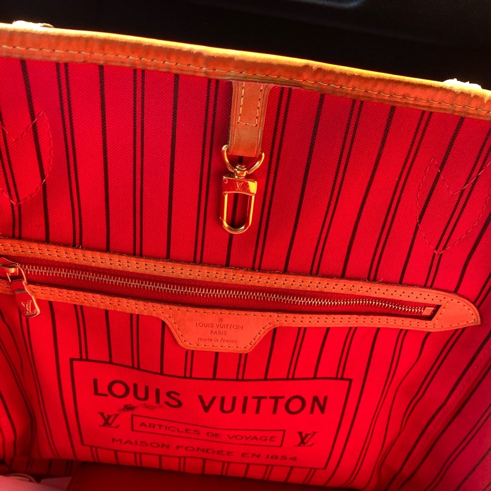 Louis Vuitton never full
